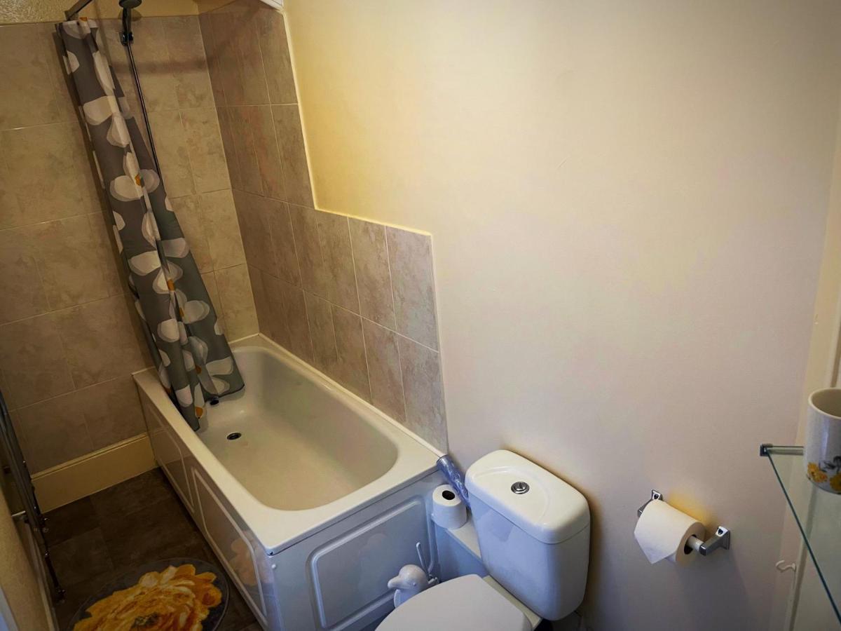 The Dartmoor Bnb 耶尔弗顿 外观 照片